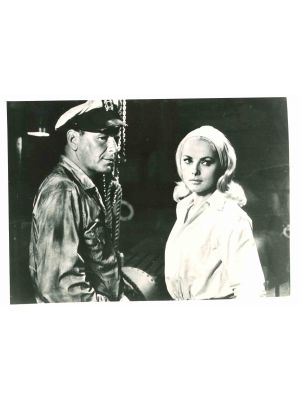 Virna Lisi and Frank Sinatra - Golden Period of Italian Cinema