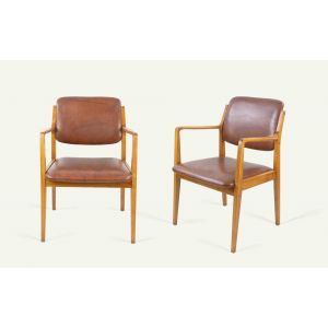 Set of 2 Vintage Chairs Italian Manufacture 1950s