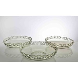 Set of 3 Vintage Art Glass Plates
