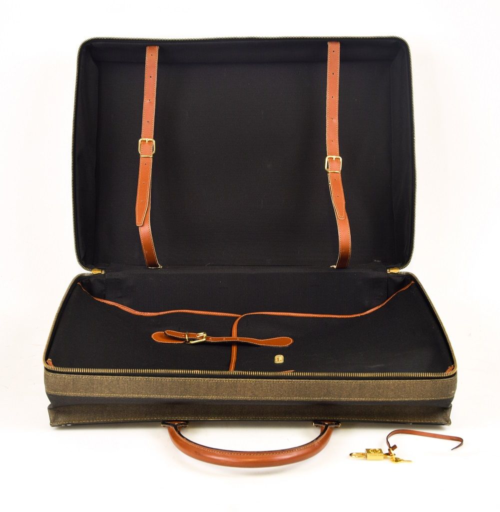 Fendi Vintage Bag Buy Decorative Objects On Wallector
