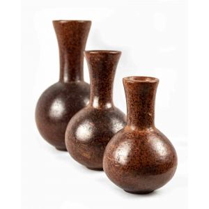 Three Vintage Vases - Design