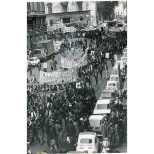 Women Demonstration of Protest - Vintage Photographs of Feminist Movement