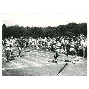 Olympic Women 100 Meter - American Vintage Photograph