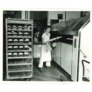 Supermarket - American Vintage Photograph