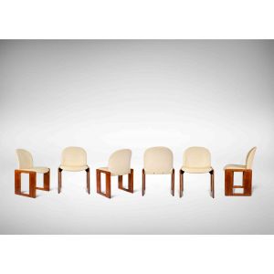 Set of 6 Dialogo Chairs