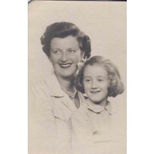 Anonymous - Old Days Photo - Mother and Daughter - Vintage Photograph 