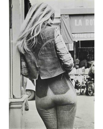 A French Young Model