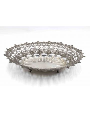 Anonymous - Silver Centerpiece - Decorative Object 