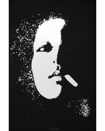Smoker In Black di Giacomo Porzano
