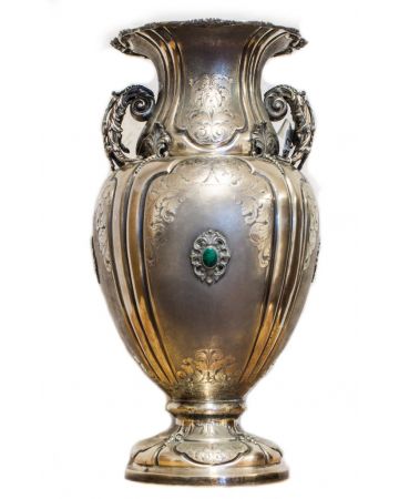 Big Silver Amphora - Decorative Objects
