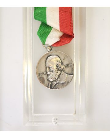 Giuseppe Garibaldi by Anonymous - Decorative Object