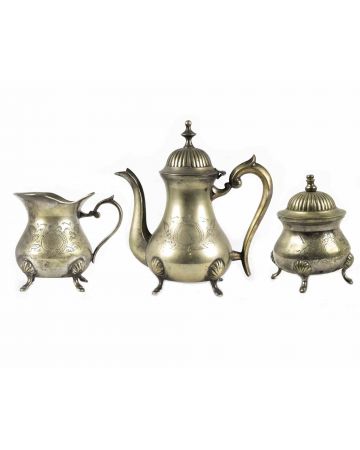 Vintage Brass Tea Set - Decorative Objects