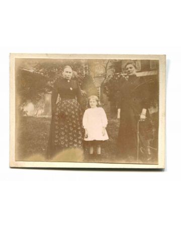Anonymous - Old Days - Portrait of a family - Vintage Photograph 