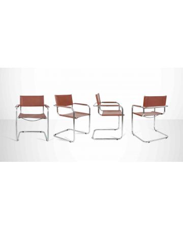 Set of 4 vintage S34 Cognac Chairs 