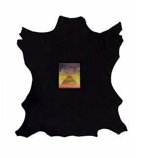 Max Ernst, Une pyramide en colere